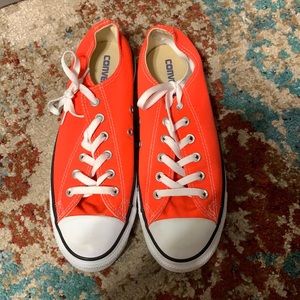 Hot neon  pink converse